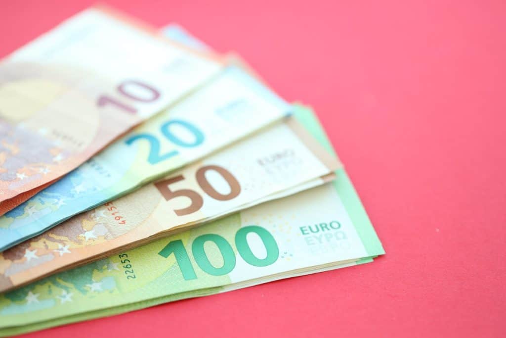 Kako otvoriti investicijski račun iz Hrvatske Kako otvoriti investicijski račun iz Hrvatske